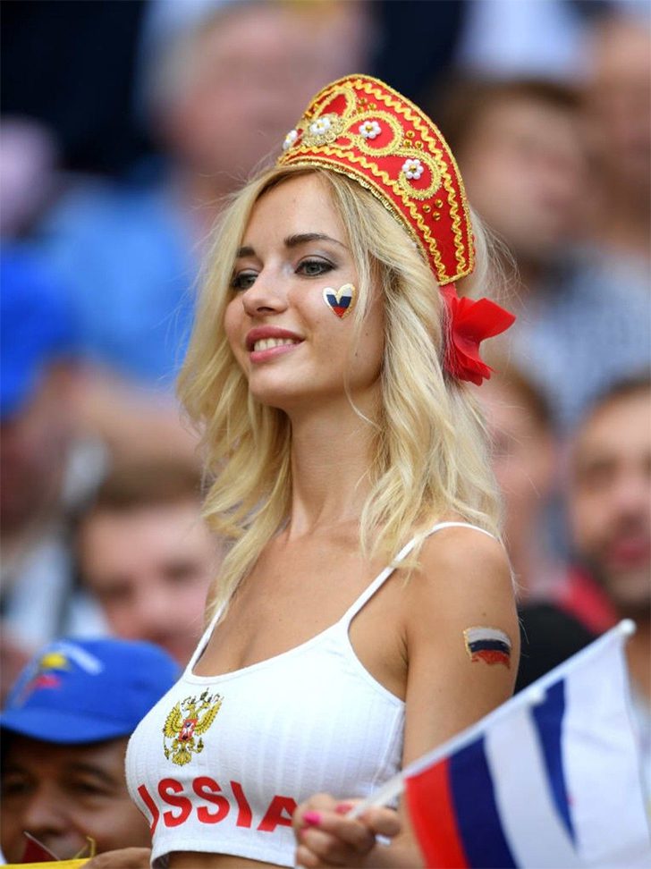 45 Beautiful Soccer Fans That Took Our Attention From The Field To The