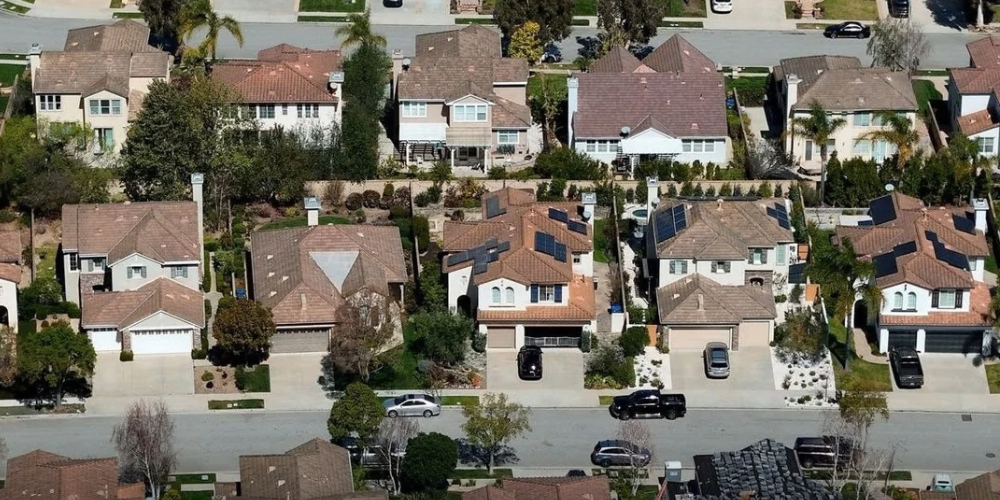 US 30-Year Mortgage Rate Hits 6.71%, Highest Since July 2025